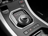  Gear shifter/center console photo
